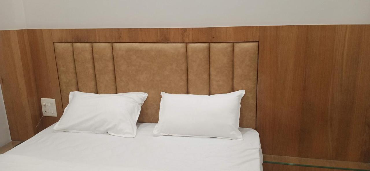 הרידוואר Hotel Ganga Rani מראה חיצוני תמונה